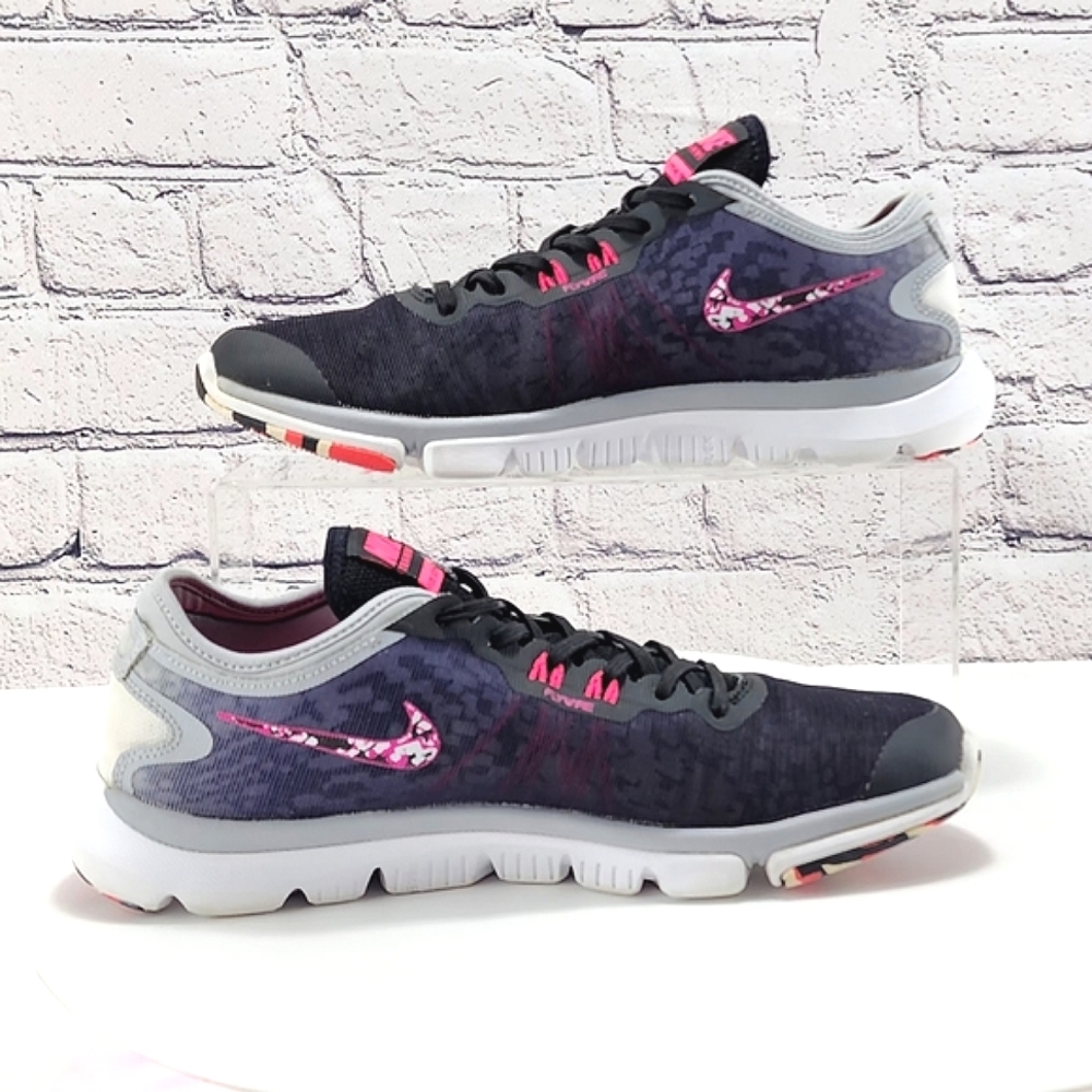 NIKE FLEX SUPREME TR4 - Sneakers,  shoes, black/grey/pink, size 10 - Picture 2 of 8